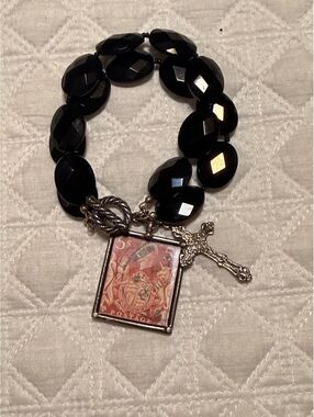 ~Handmade Black Faceted Bead Bracelet Cross & Vintage Postage Stamp Charm